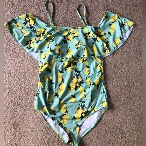 Summer Mae maternity swimsuit size large